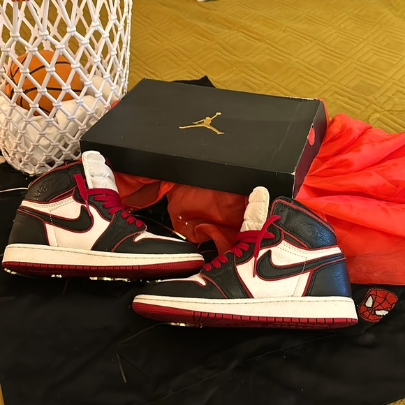 SOLD‼️🗯️🖤JORDAN 1 RETRO ❣️BLOODLINE❣️ - Picture 2 of 6